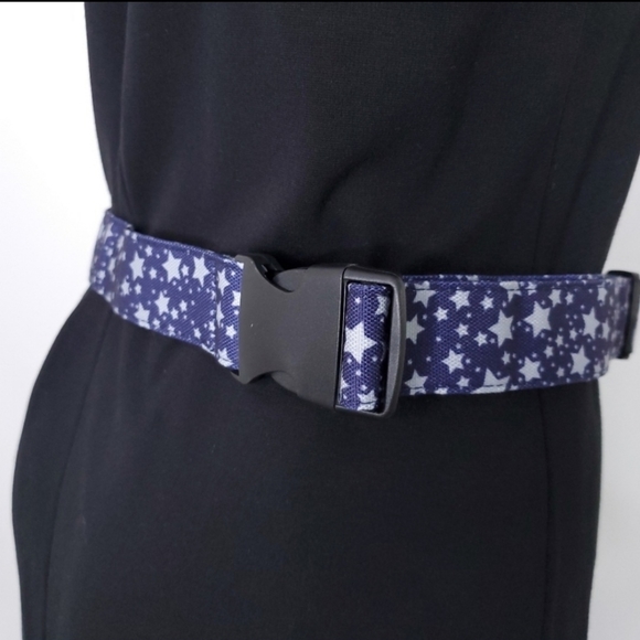 Lulu Dharma Fanny Hip Pack Silver Stars on Indigo - Picture 8 of 11